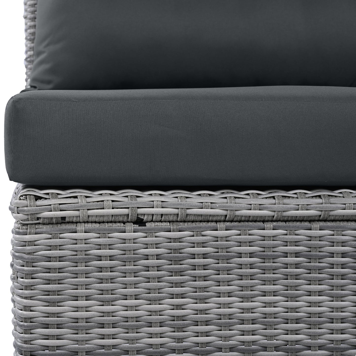 Noir Coast™ Luxe Outdoor Sectional Collection
